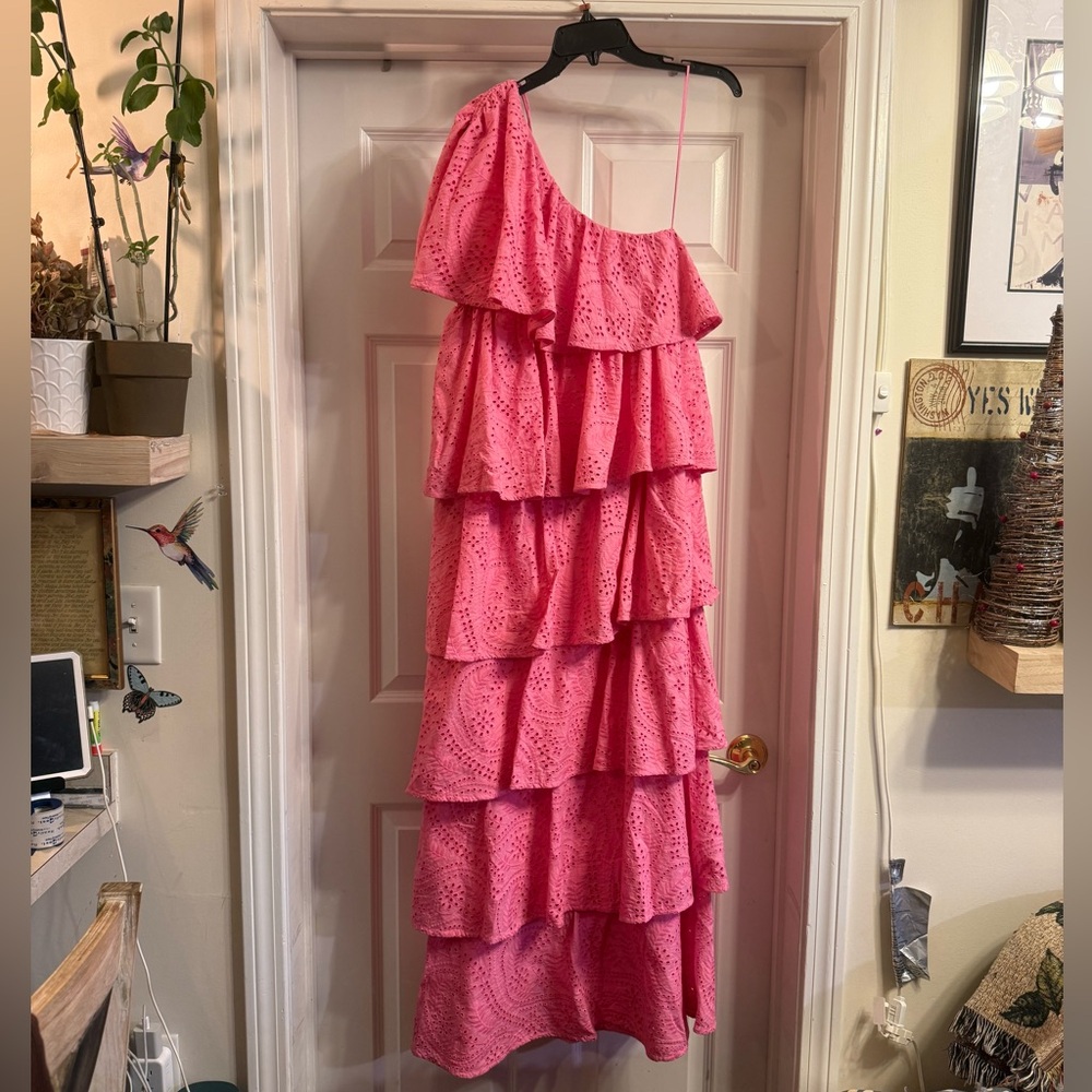 Chic One-Shoulder Pink Ruffle Dress - Picture 6 of 9
